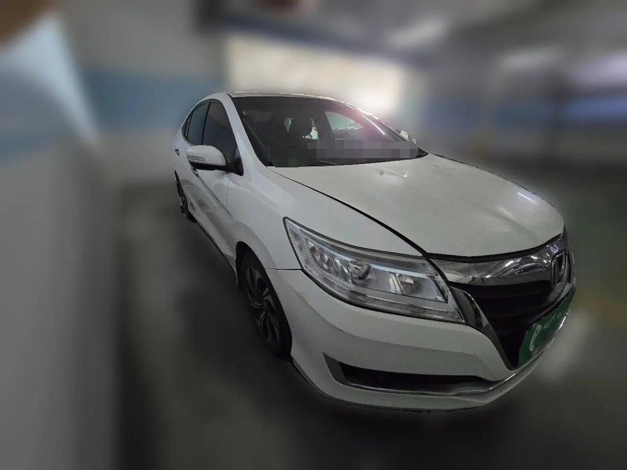 Honda Crider 2016 1.8L CVT Luxury Edition — миниатюра 3