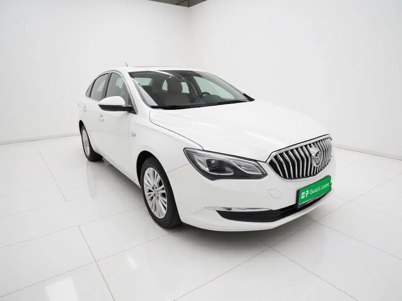 Buick GT 2016 15N Automatic Elite Edition — миниатюра 3
