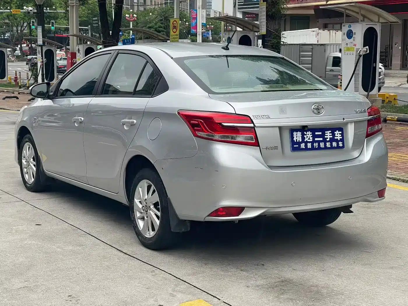 Vios 2017 1.5L CVT Adventure Edition — миниатюра 6