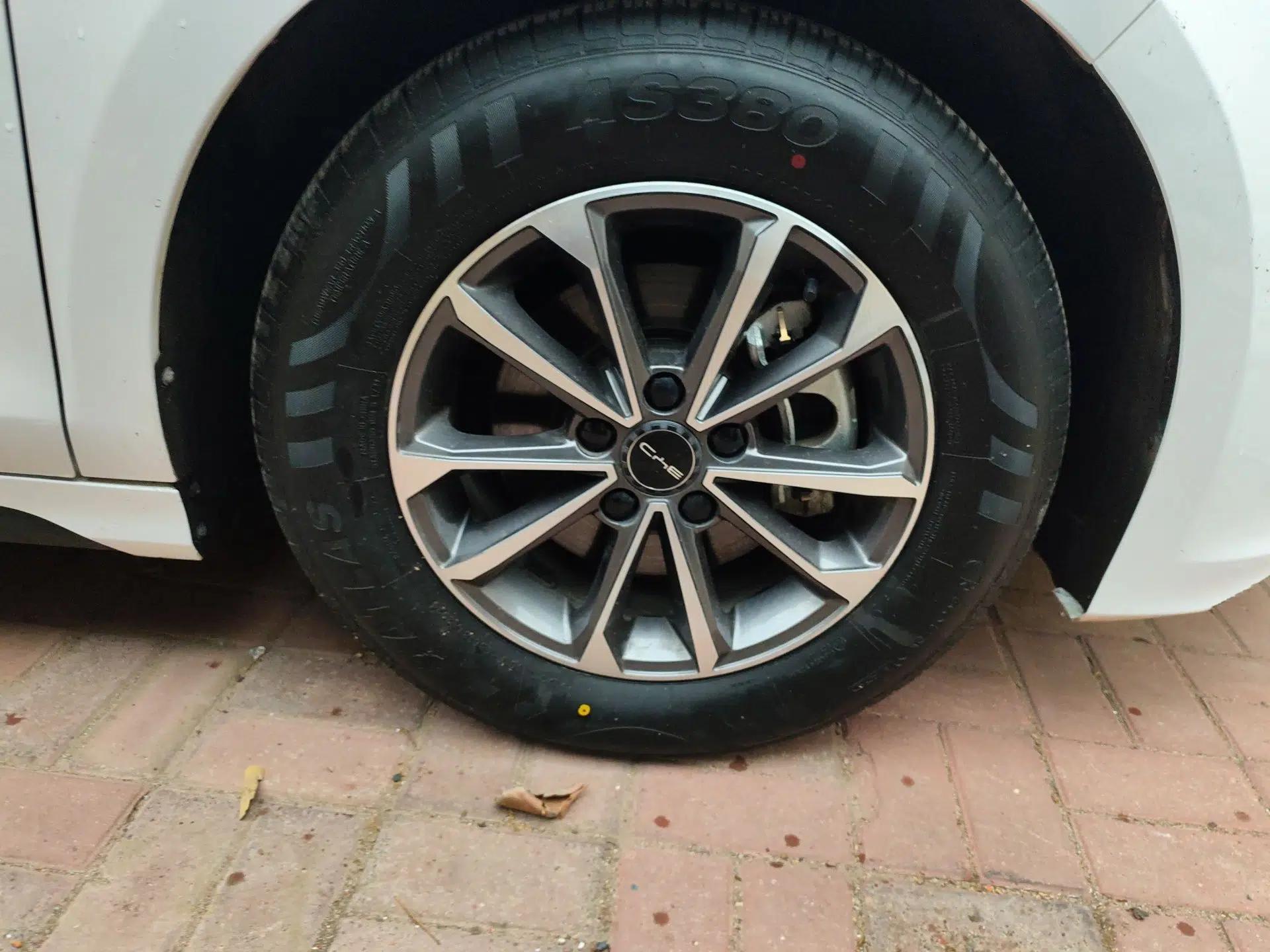 BYD Destroyer 05 2024 HONOR Edition DM-i 55KM Luxury Model — миниатюра 8