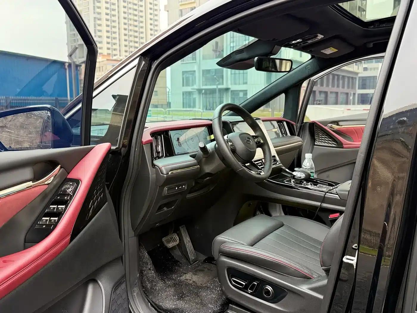 Trumpchi M8 2025 Master Series Super Hybrid Edition — миниатюра 4