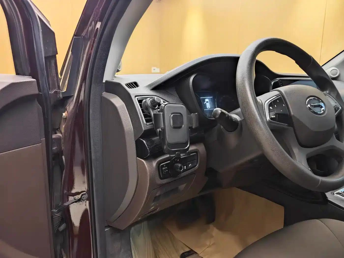 Trumpchi GS4 2015 200T G-DCT Elite Edition — миниатюра 11