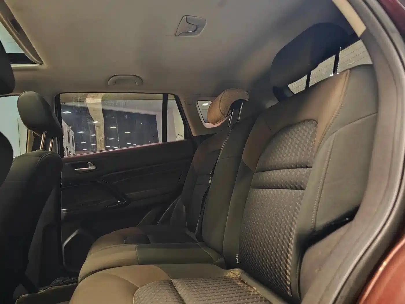 Trumpchi GS4 2015 200T G-DCT Elite Edition — миниатюра 22