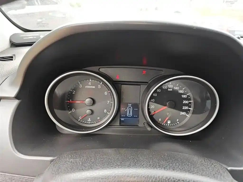 Haval H6 2015 Sport Edition 1.5T Manual 2WD Elite — миниатюра 4