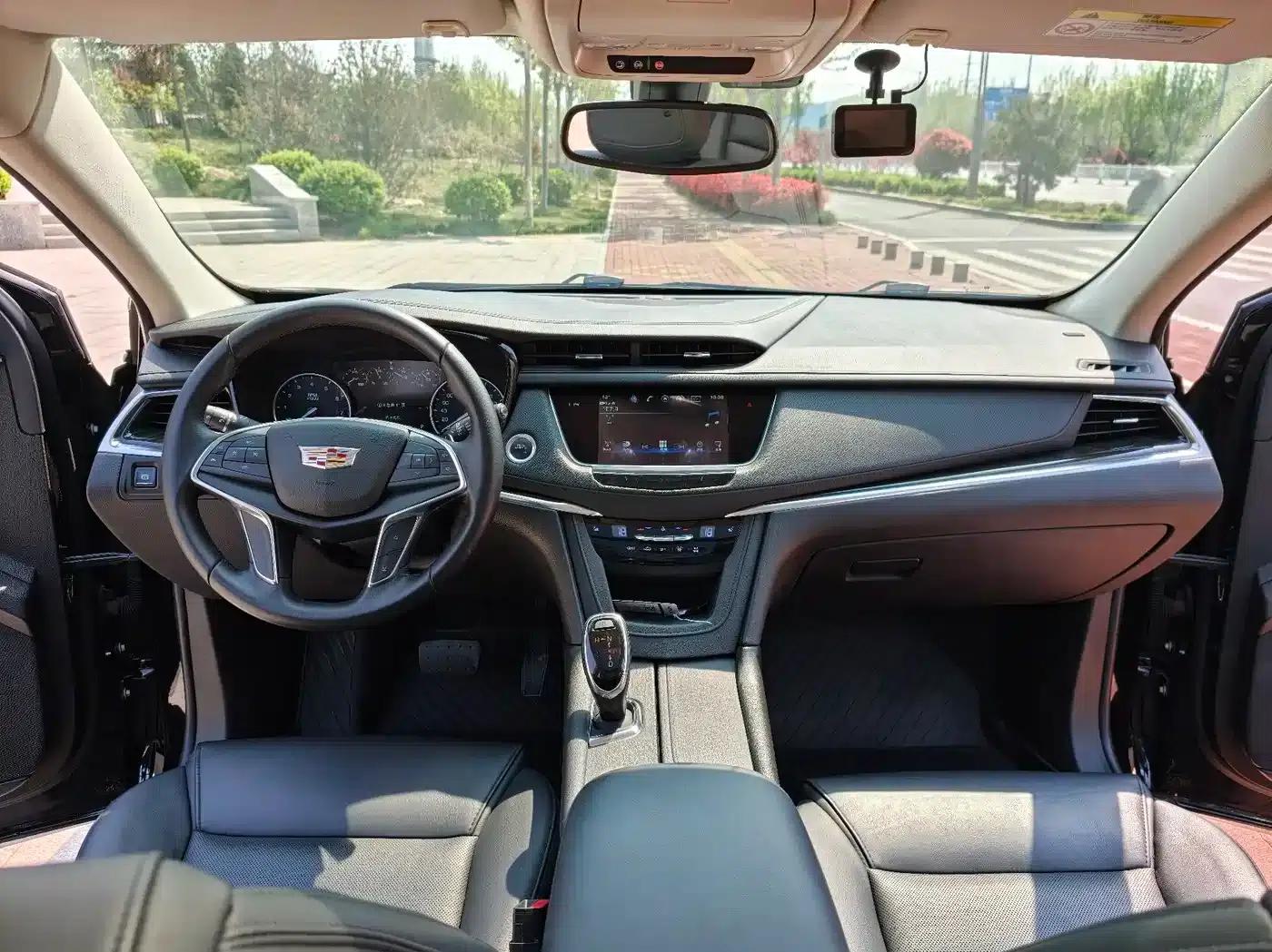 Cadillac XT5 2018 25T Luxury — миниатюра 13