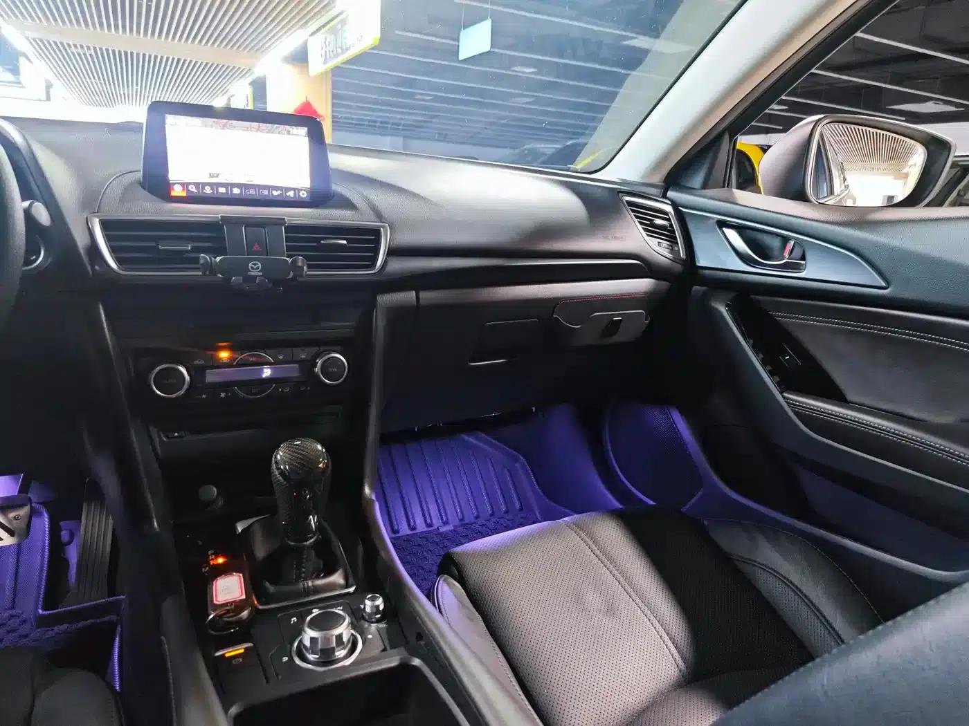Mazda3 Axela 2017 Sedan 2.0L Automatic Premium (China V Emission Standard) — миниатюра 12