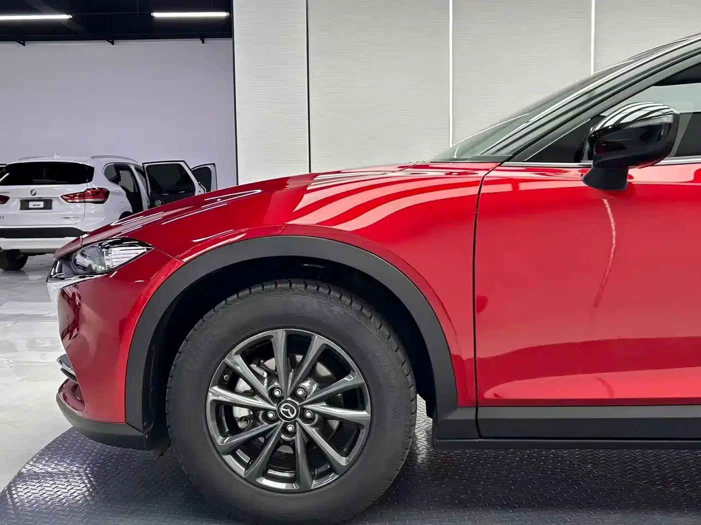Mazda CX-4 2021 2.0L Automatic 2WD Blue Sky Explorer Edition — миниатюра 8
