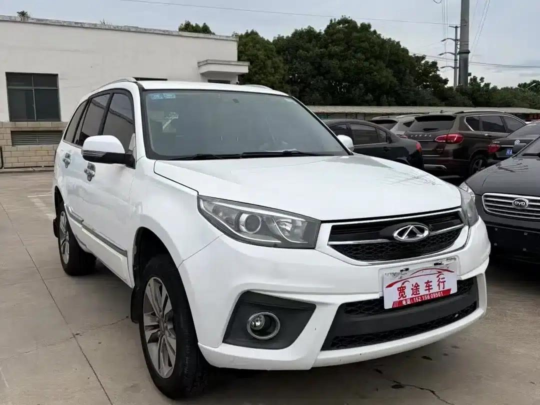 Chery Tiggo 3 2014 1.6L CVT Fashion Edition — миниатюра 2
