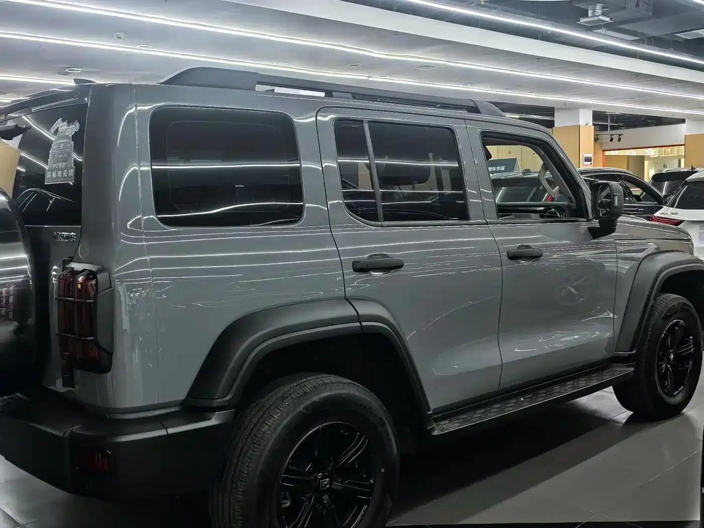 Tank 300 2021 Off-Road Edition 2.0T Conqueror — миниатюра 6