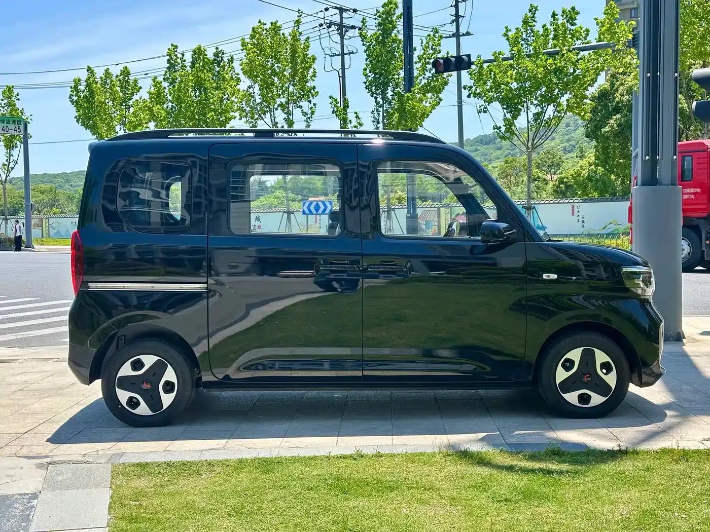 Wuling Sunshine New Energy 2025 Model, 201km/h Comfort Edition — миниатюра 7