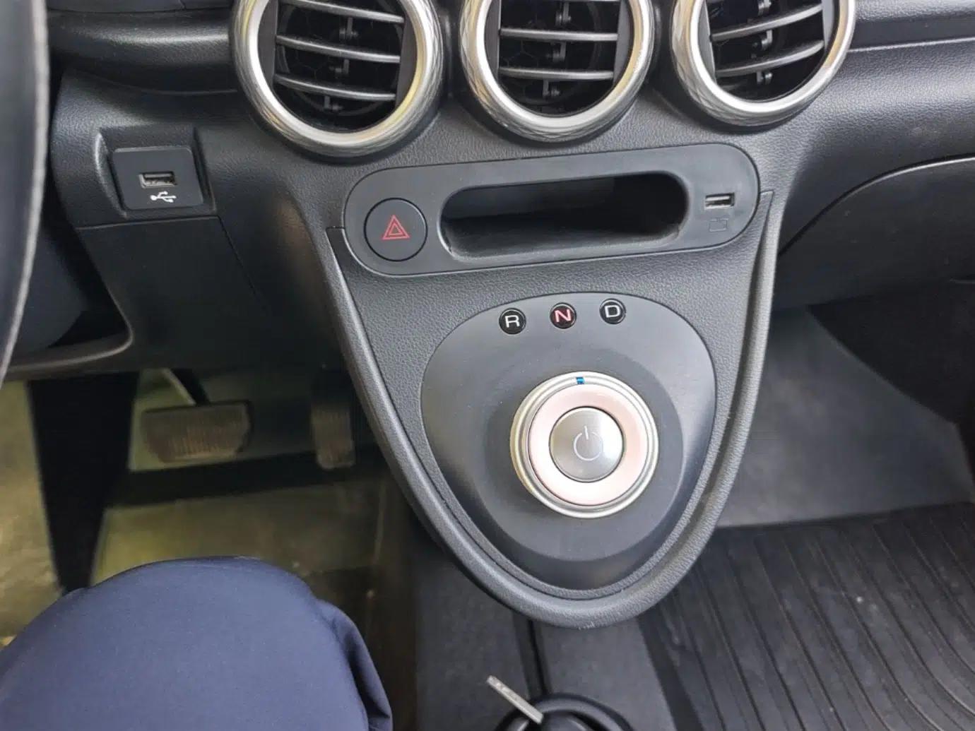 ORA Black Cat 2021 301km Cute Pet Edition — миниатюра 17