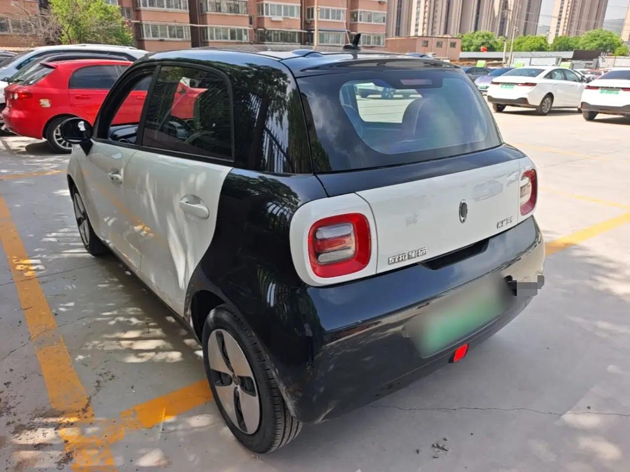 ORA Black Cat 2021 301km Cute Pet Edition — миниатюра 4