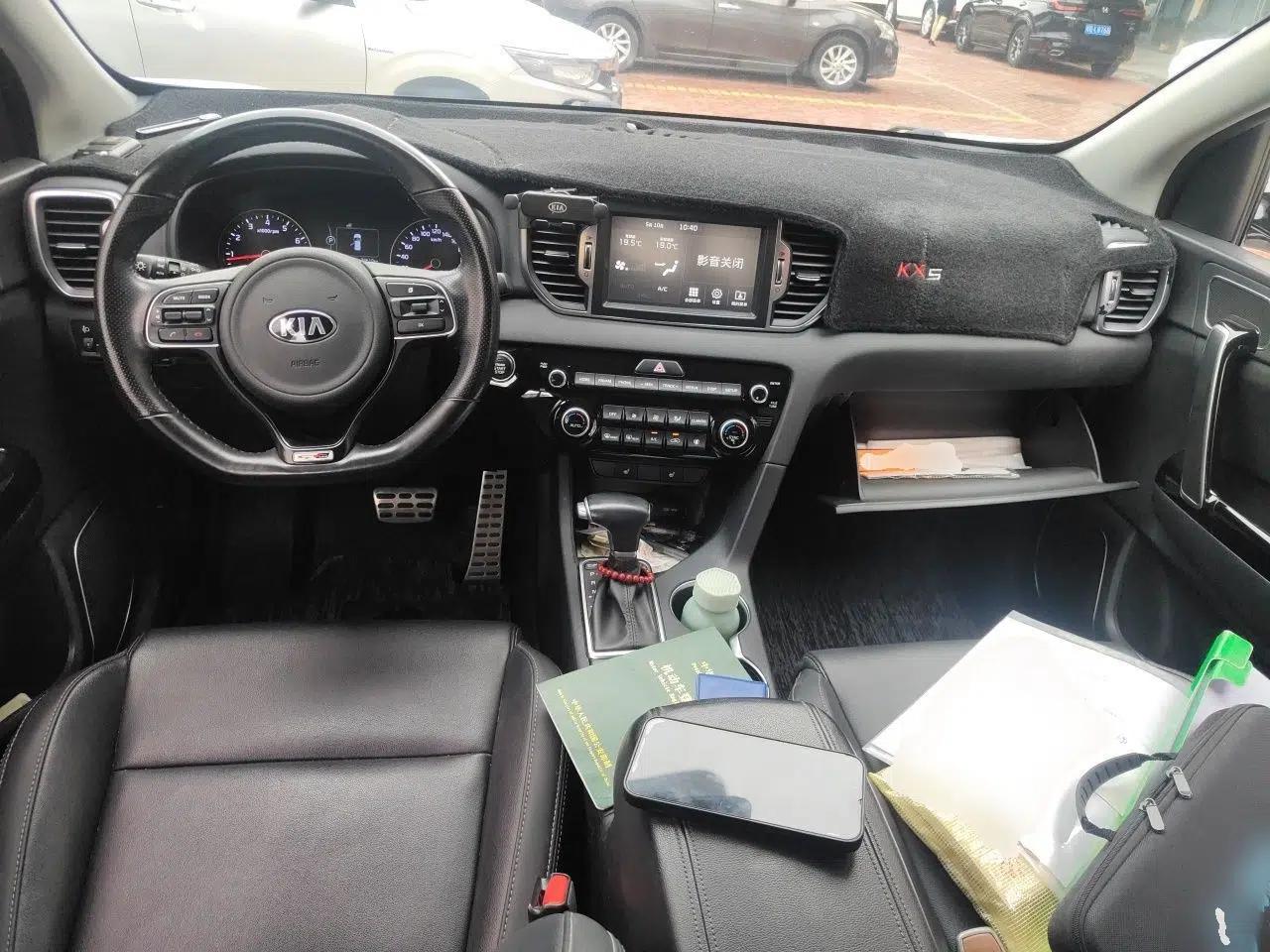 Kia KX5 2017 1.6T Automatic Two-Wheel Drive 15th Anniversary Special Edition DLX — миниатюра 10