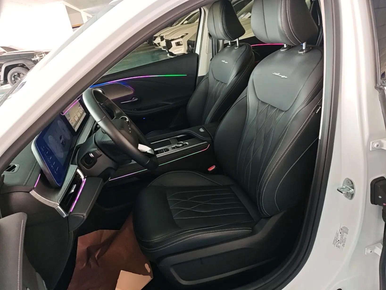 Chery Arrizo 8 2023 High-Performance Edition 2.0T DCT Chii — миниатюра 17