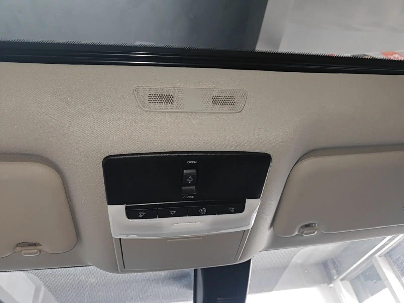 Nissan Sylphy 2023 1.6L CVT Enjoyment Edition — миниатюра 20