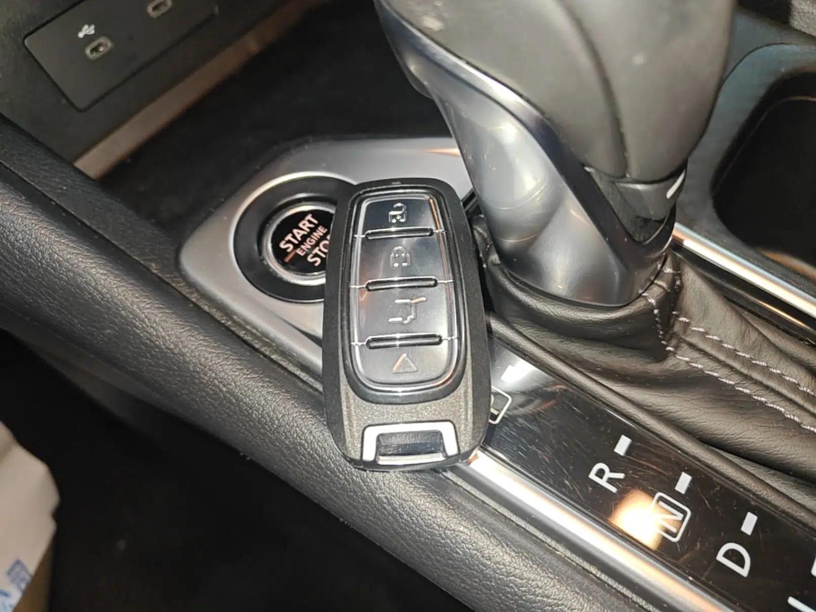 Nissan Sylphy 2023 1.6L CVT Enjoyment Edition — миниатюра 22