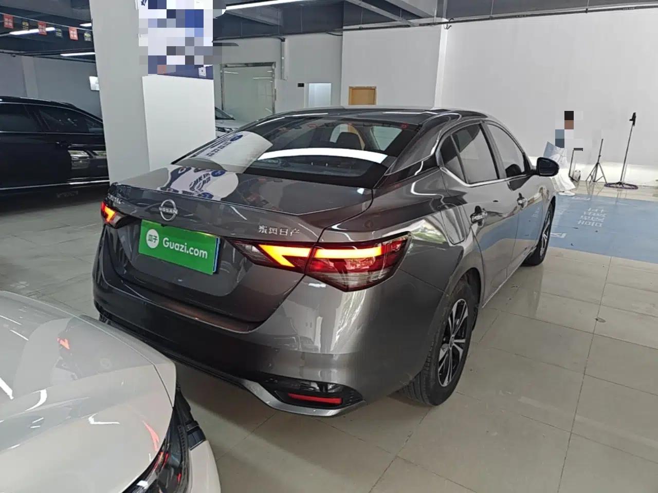Nissan Sylphy 2023 1.6L CVT Enjoyment Edition — миниатюра 4