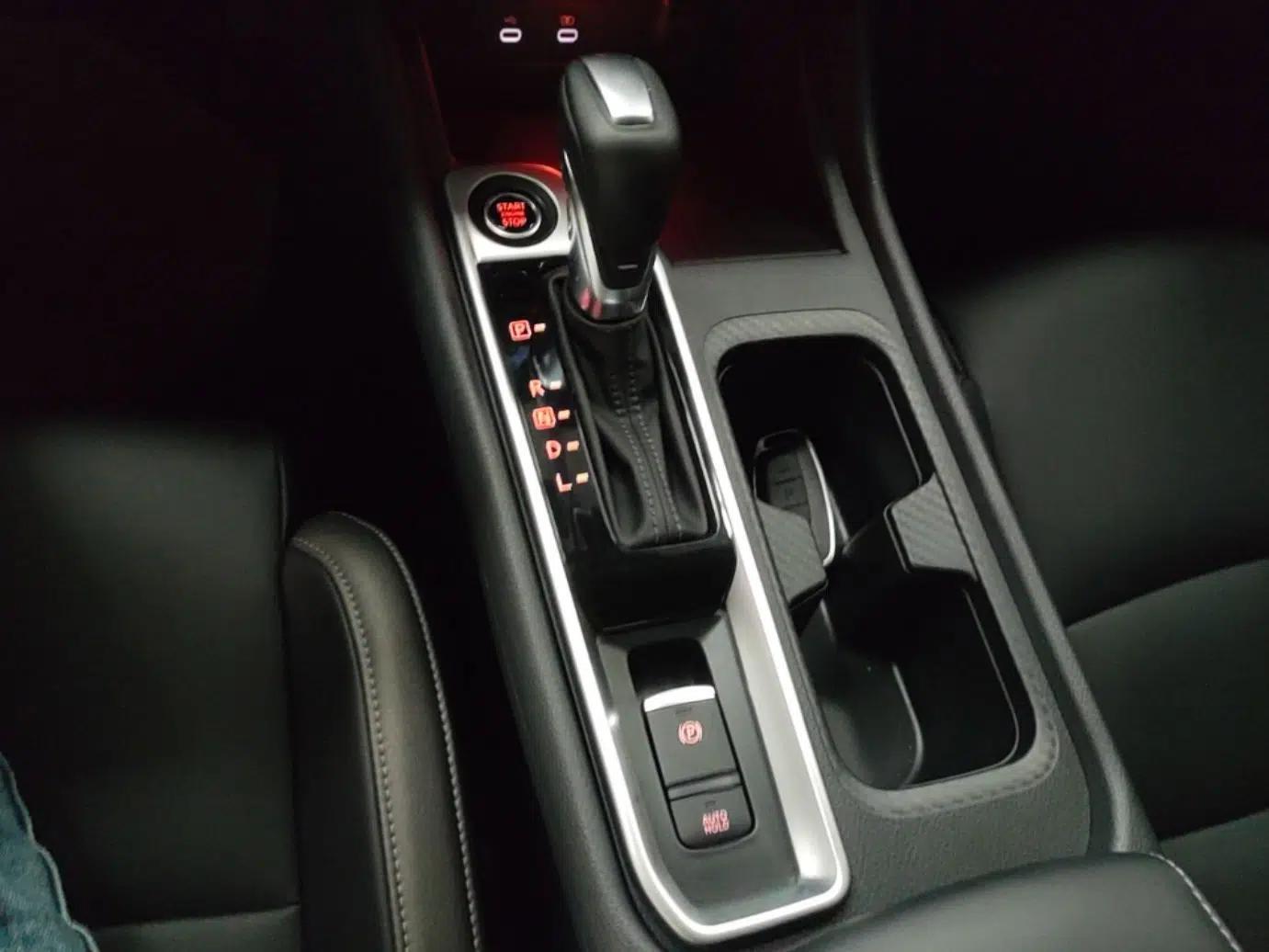 Nissan Sylphy 2023 1.6L CVT Enjoyment Edition — миниатюра 16