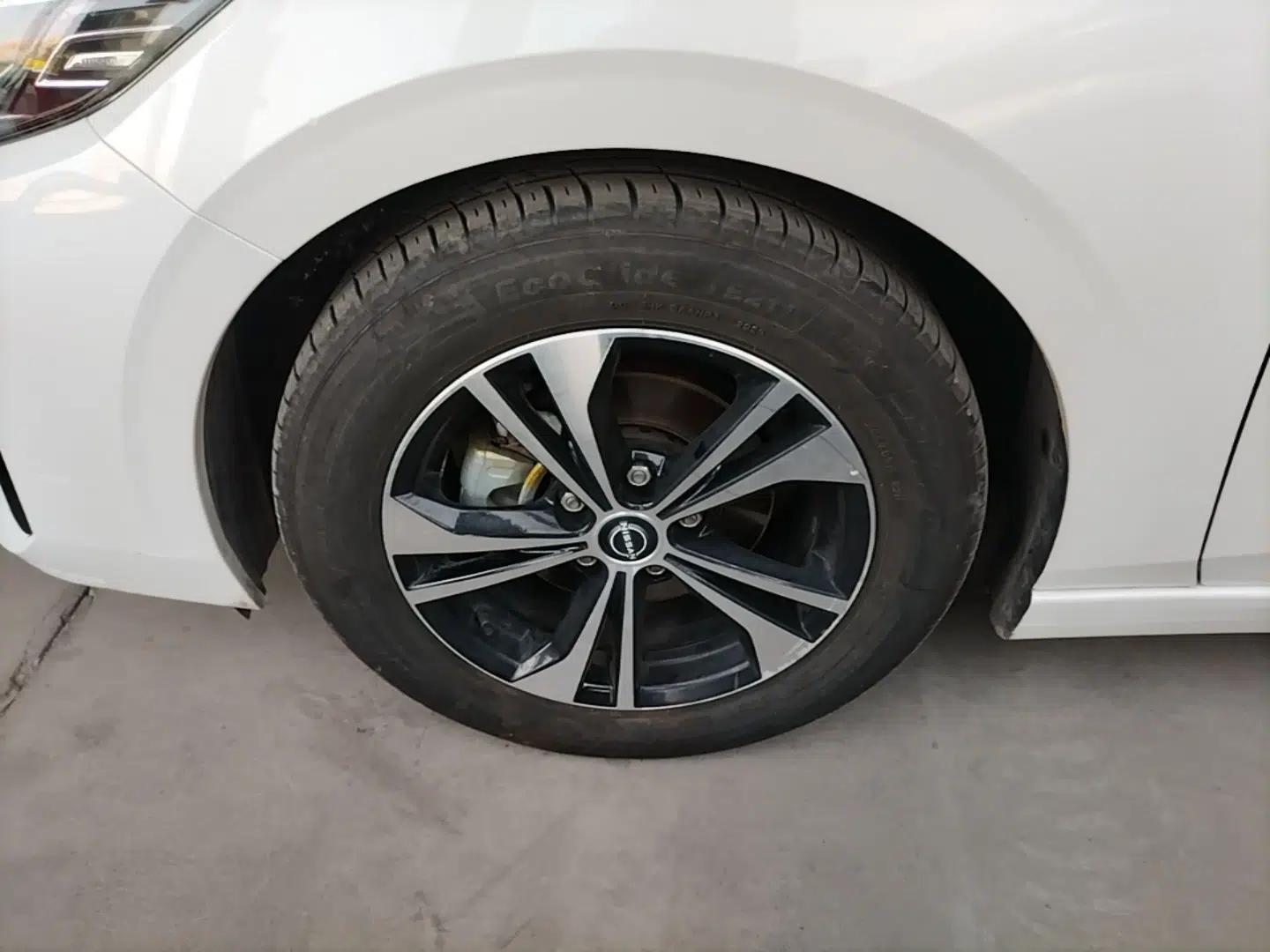 Nissan Sylphy 2023 1.6L CVT Enjoyment Edition — миниатюра 8