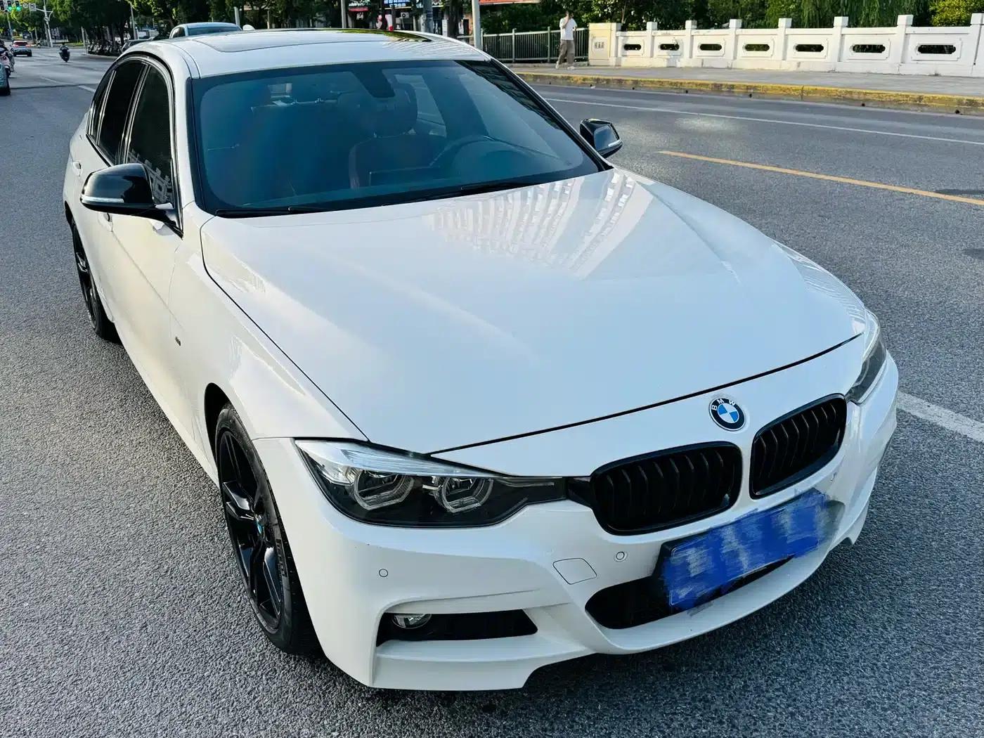 2019 BMW 3 Series 320i M Sport Shadow Edition — миниатюра 3
