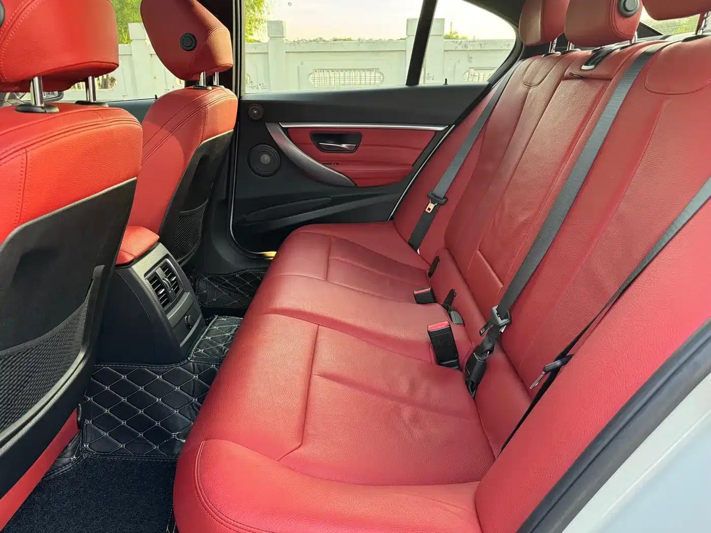 2019 BMW 3 Series 320i M Sport Shadow Edition — миниатюра 7