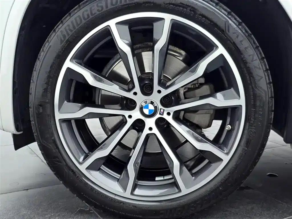 BMW X3 2022 xDrive30i Leading Edition M Sport Package — миниатюра 17
