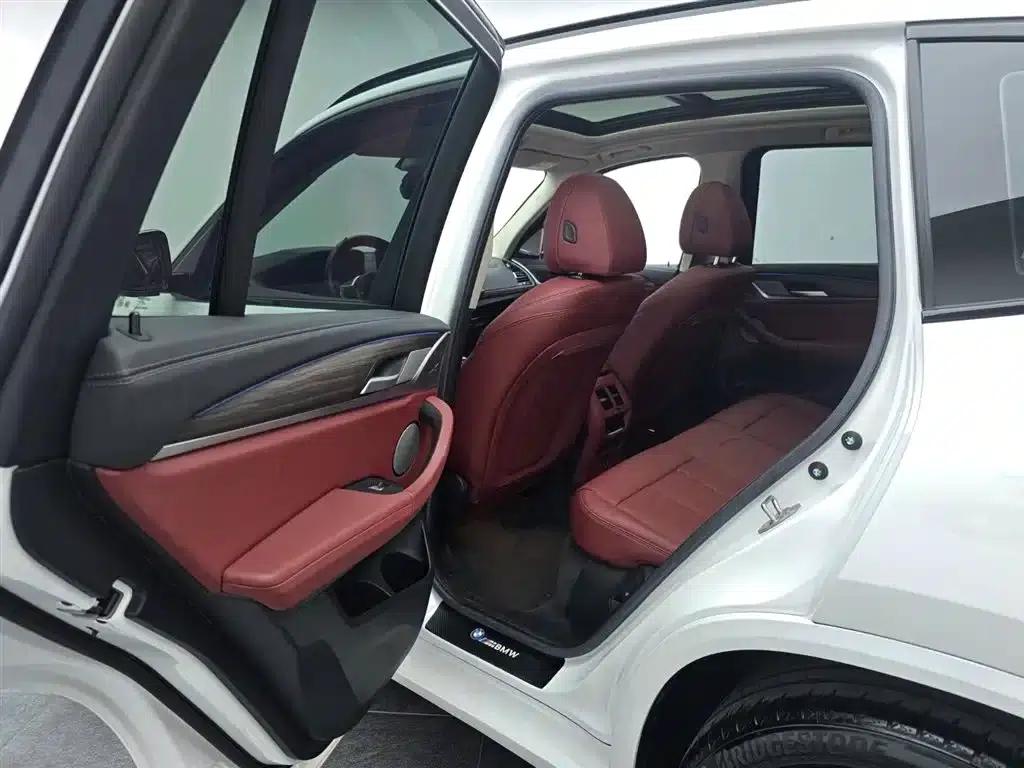 BMW X3 2022 xDrive30i Leading Edition M Sport Package — миниатюра 6