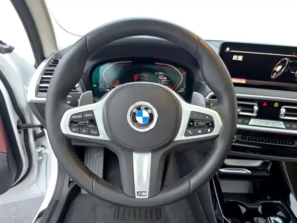 BMW X3 2022 xDrive30i Leading Edition M Sport Package — миниатюра 9