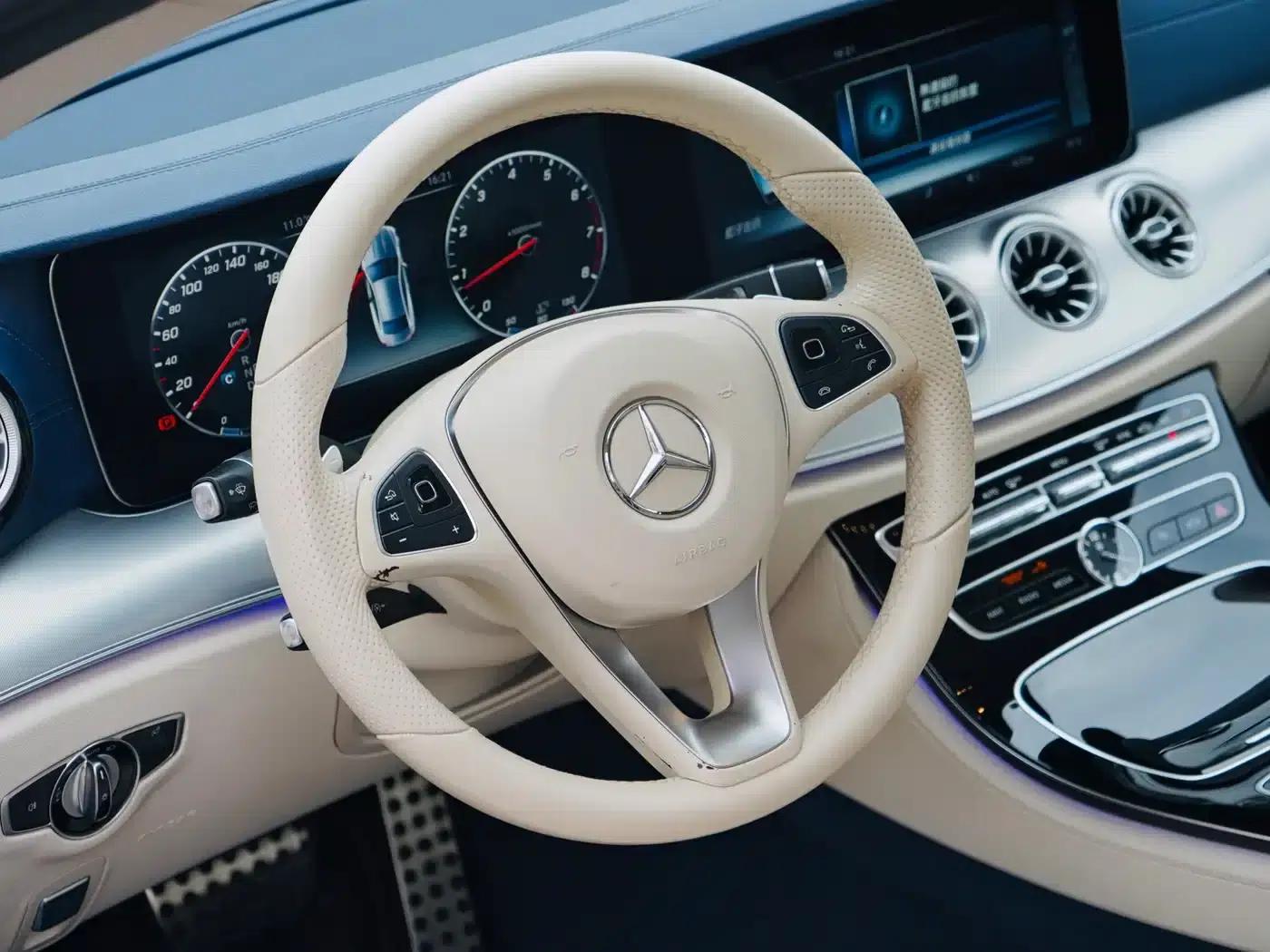 Imported Mercedes-Benz E-Class 2017 E 200 Coupe — миниатюра 6