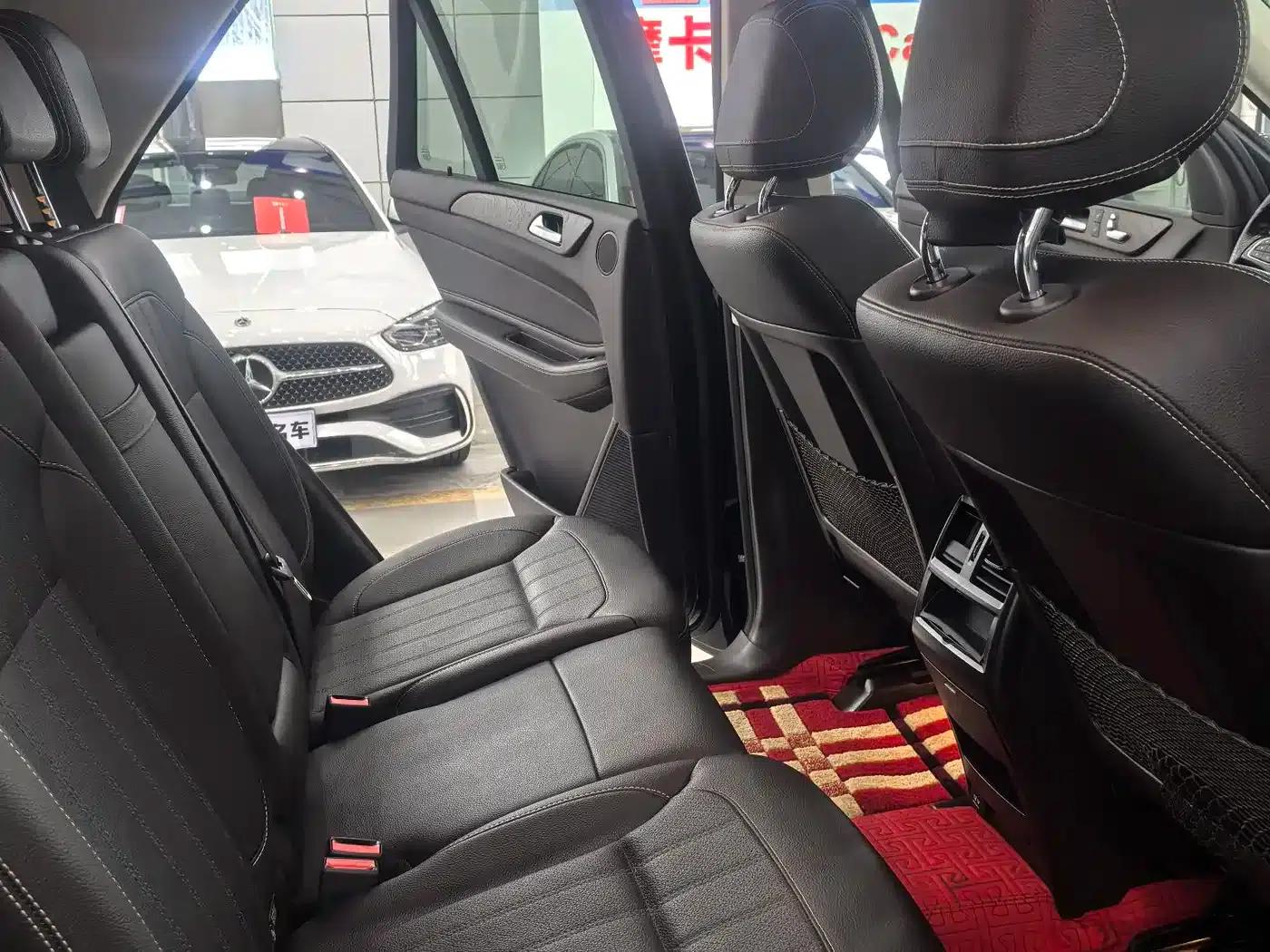 2017 Mercedes-Benz GLE 320 4MATIC Dynamic — миниатюра 13