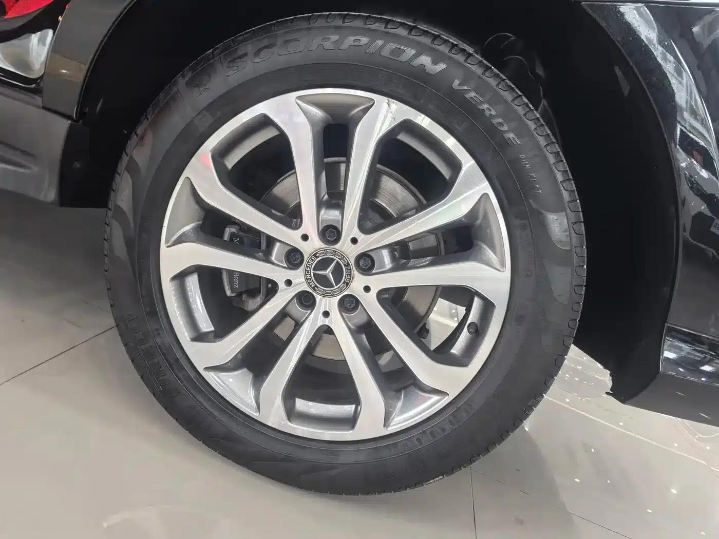 2017 Mercedes-Benz GLE 320 4MATIC Dynamic — миниатюра 14