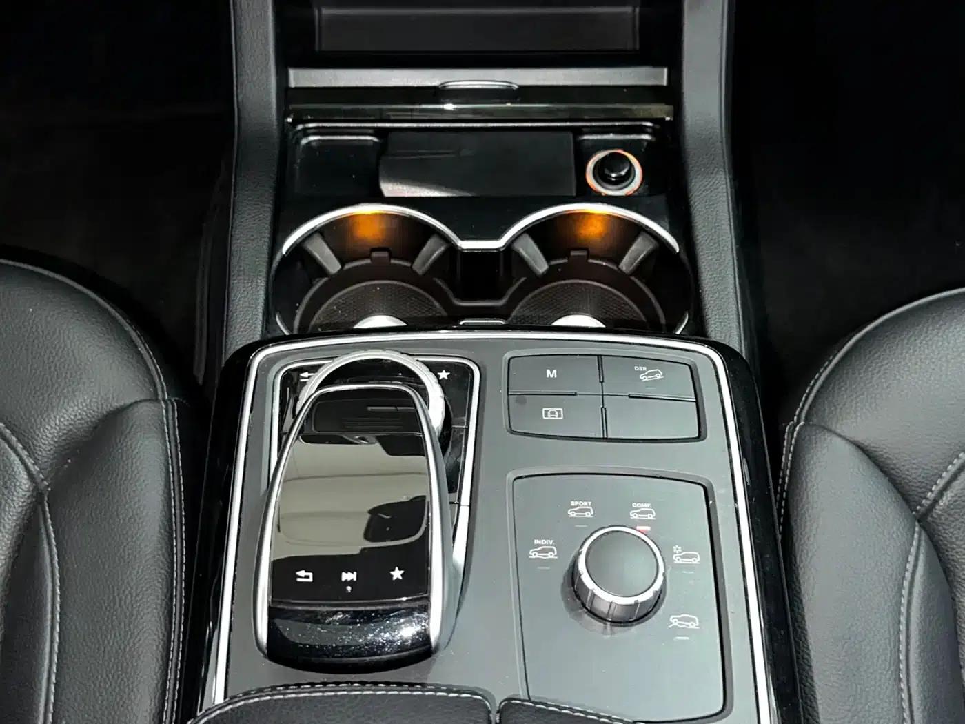 Mercedes-Benz GLE 2019 GLE 400 (Parallel Import) — миниатюра 14