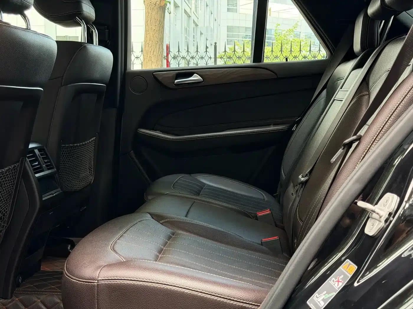 2017 Mercedes-Benz GLE 320 4MATIC Dynamic — миниатюра 24
