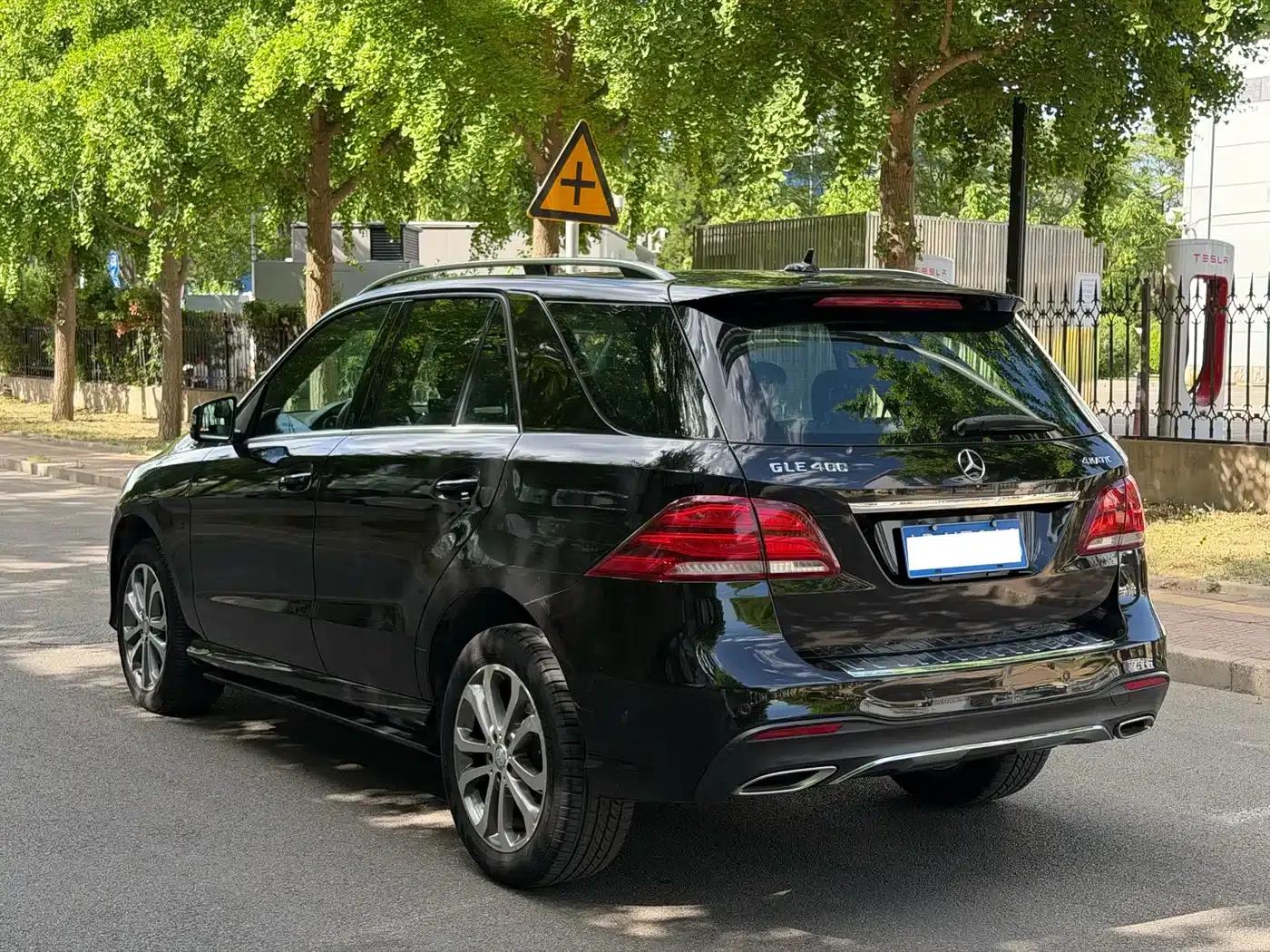 2017 Mercedes-Benz GLE 320 4MATIC Dynamic — миниатюра 25