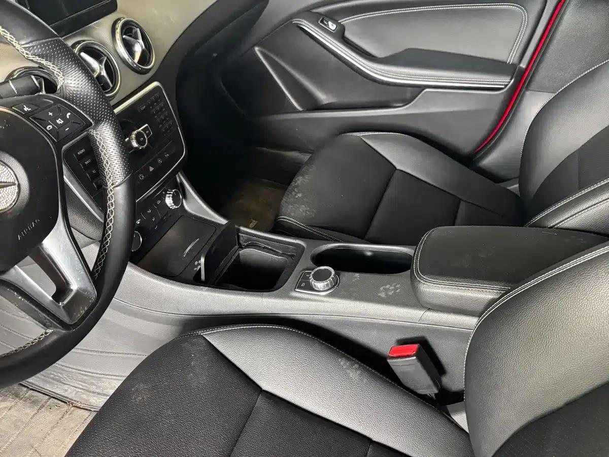 2015 Mercedes-Benz GLA 200 Dynamic — миниатюра 8