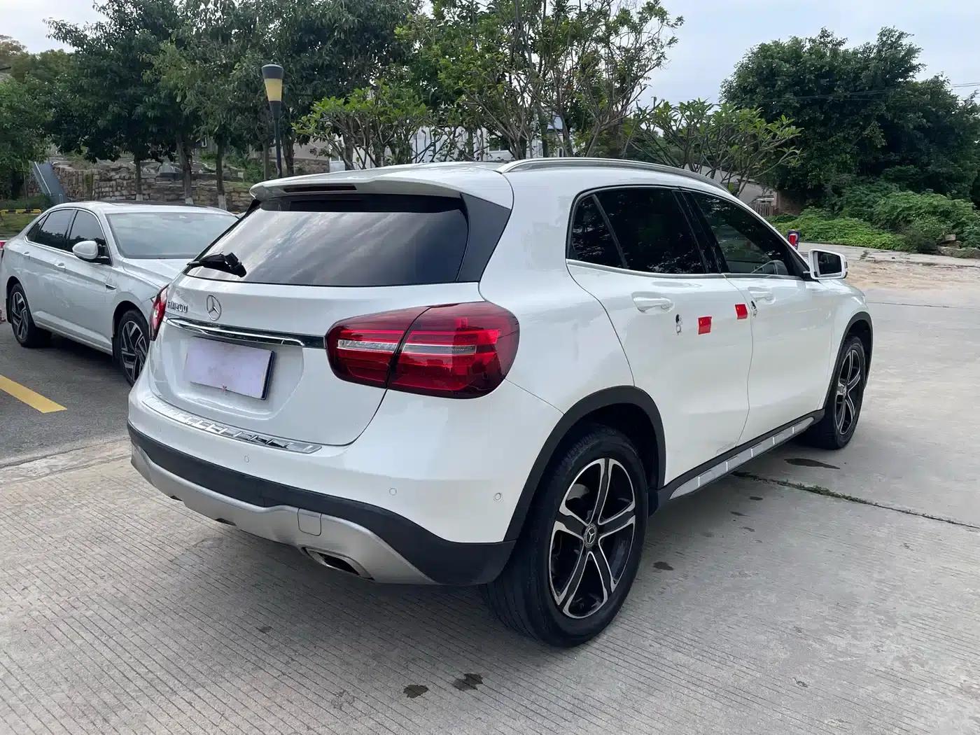 2018 Mercedes-Benz GLA 200 Fashion Edition — миниатюра 4
