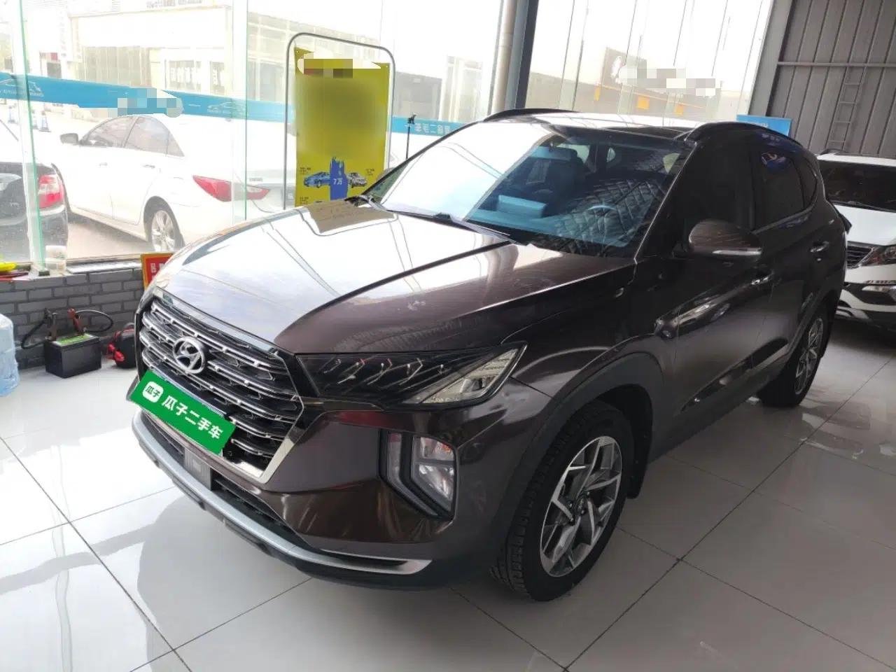 Hyundai Tucson 2020 280TGDi Two-Wheel-Drive GLS Fashion Edition China VI Standard — миниатюра 1
