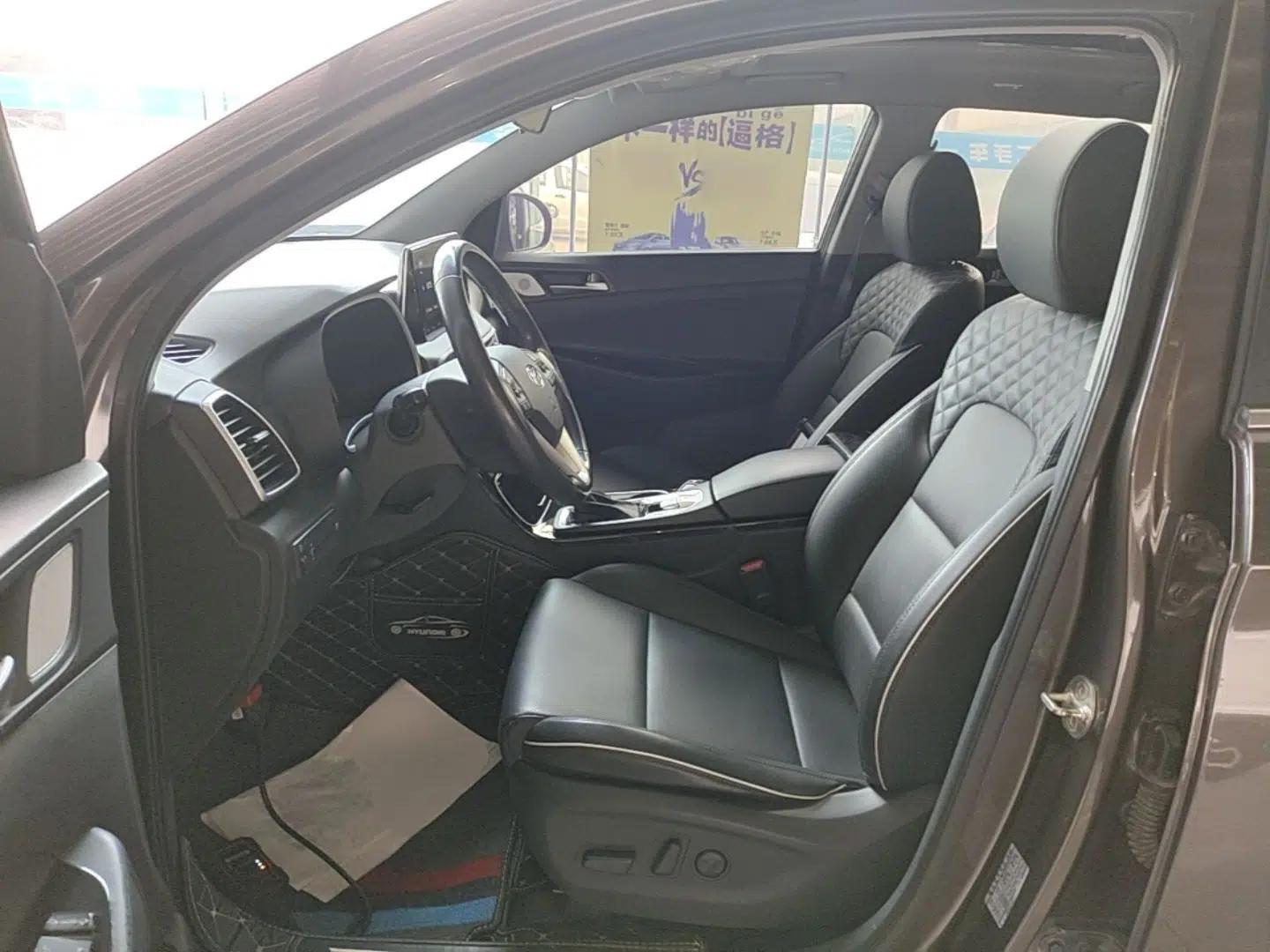 Hyundai Tucson 2020 280TGDi Two-Wheel-Drive GLS Fashion Edition China VI Standard — миниатюра 18