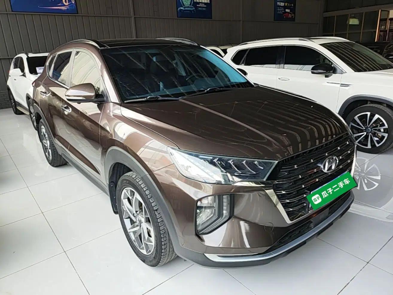 Hyundai Tucson 2020 280TGDi Two-Wheel-Drive GLS Fashion Edition China VI Standard — миниатюра 3