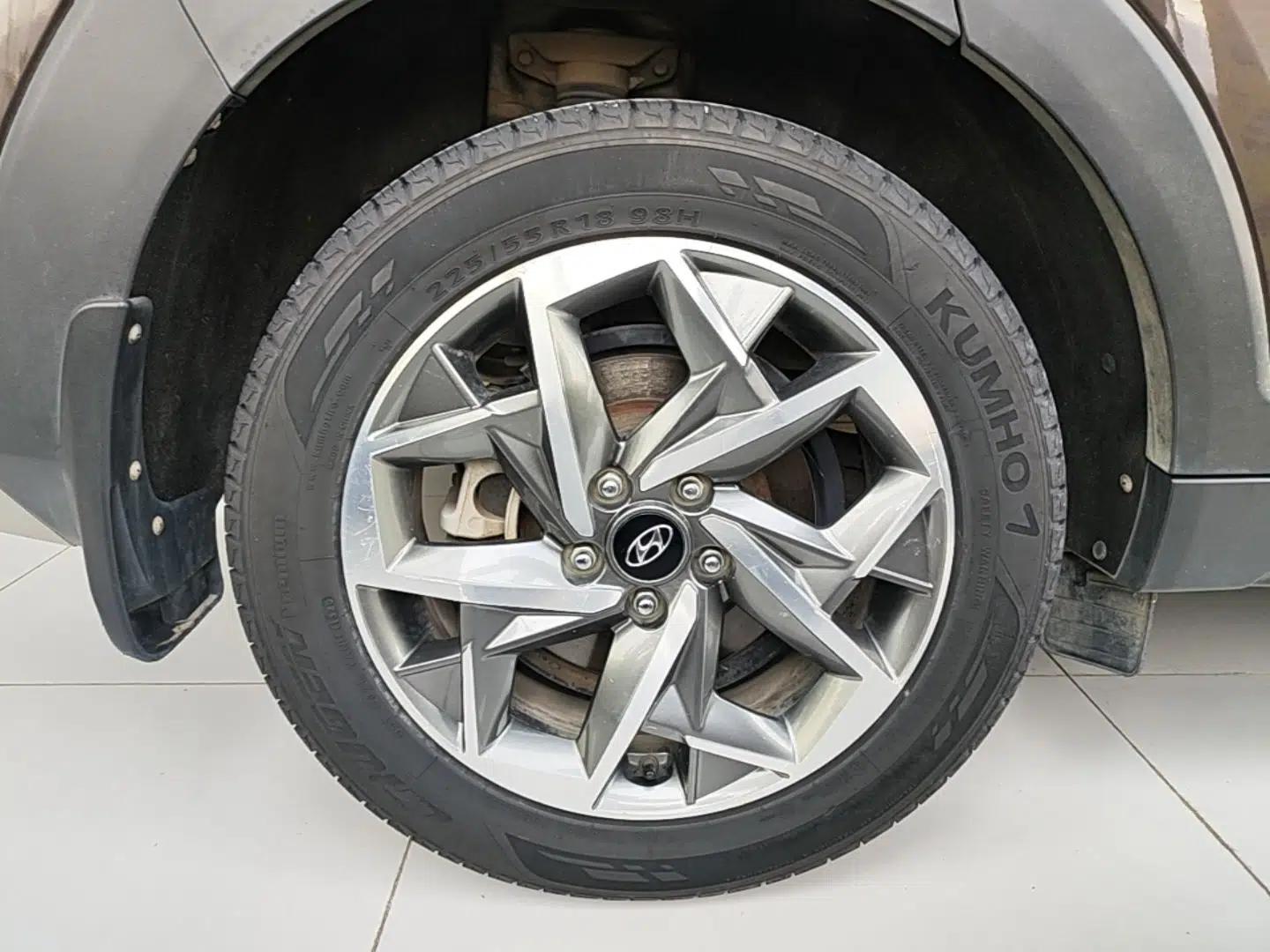 Hyundai Tucson 2020 280TGDi Two-Wheel-Drive GLS Fashion Edition China VI Standard — миниатюра 10