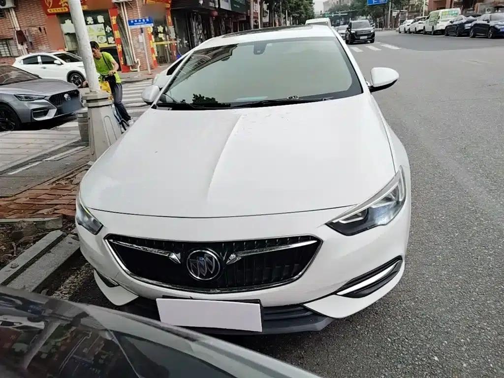 Buick Regal 2017 20T Elite — миниатюра 3