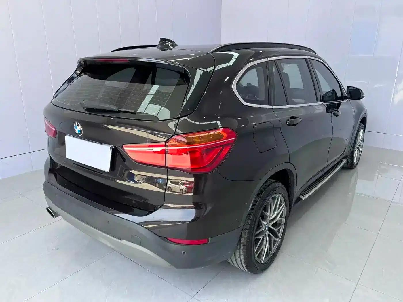 BMW X1 2016 sDrive18Li Fashion Edition — миниатюра 5