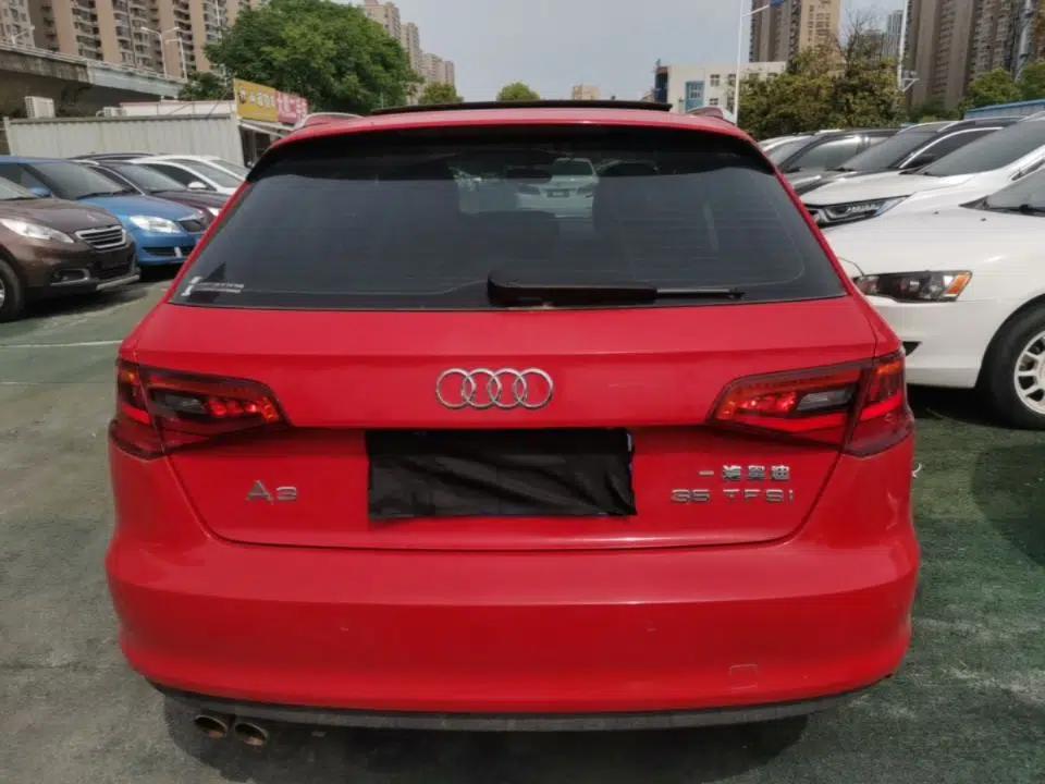 Audi A3 2015 Sportback 35 TFSI Millionth Anniversary Intelligent Leading Model — миниатюра 3