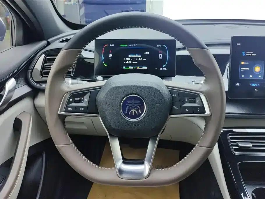 Qin PLUS 2024 Glory Edition DM-i 55KM Leading Model — миниатюра 15