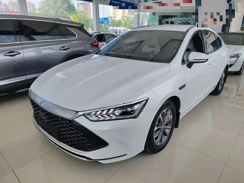 Qin PLUS 2024 Glory Edition DM-i 55KM Leading Model — миниатюра 1