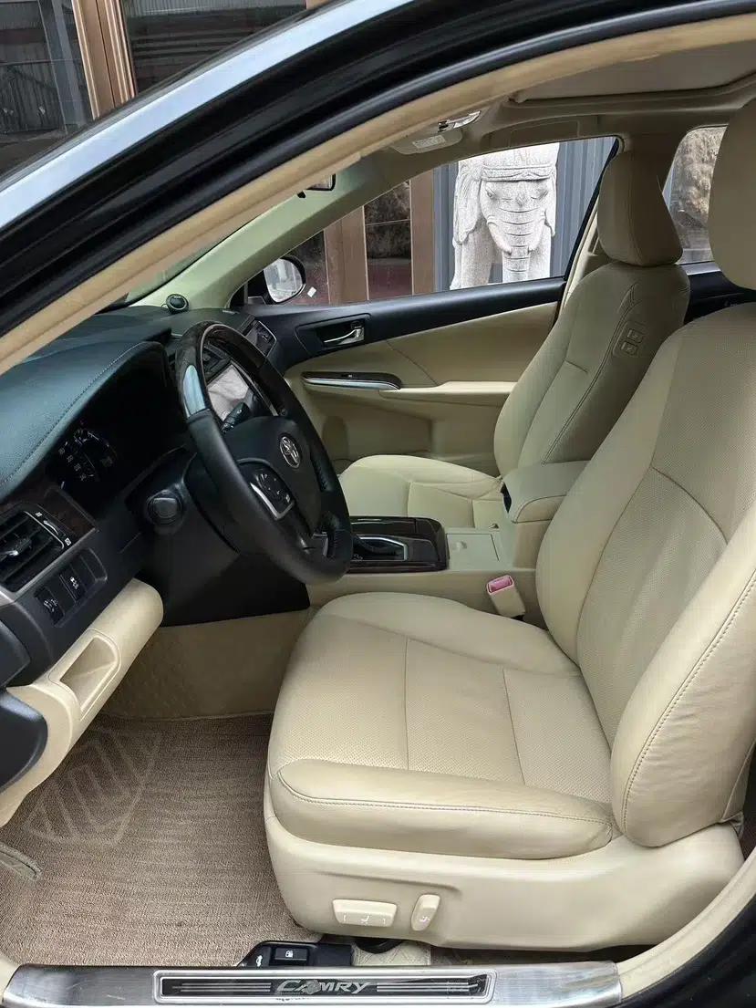 Toyota Camry 2016 2.0G 10th Anniversary Leading Edition — миниатюра 8