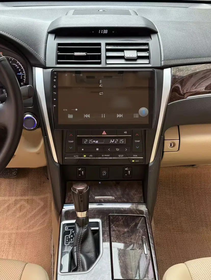 Toyota Camry 2016 2.0G 10th Anniversary Leading Edition — миниатюра 10