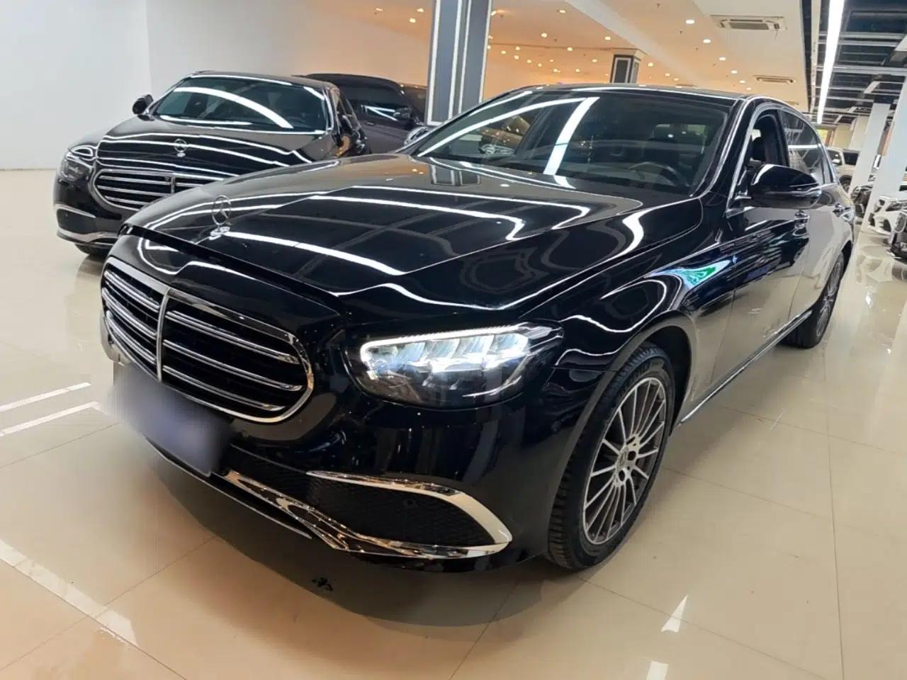 Mercedes-Benz E-Class 2021 Facelift E 260 L — миниатюра 1