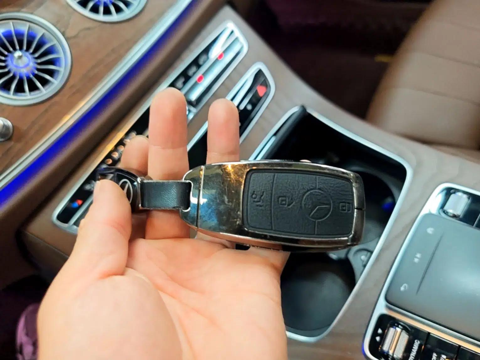 Mercedes-Benz E-Class 2021 Facelift E 260 L — миниатюра 22