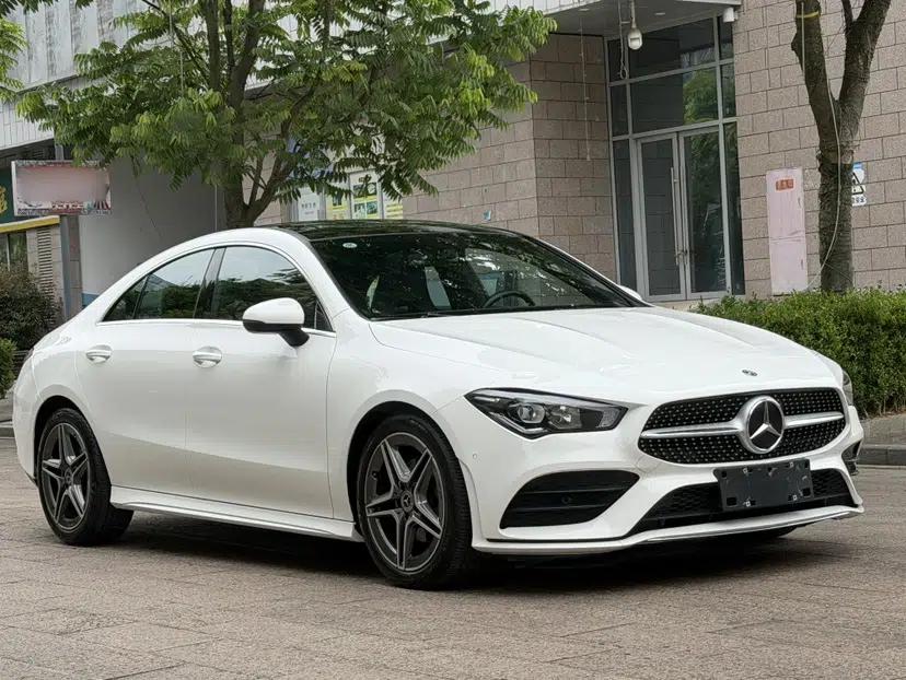 Mercedes-Benz CLA 2022-Year Updated CLA 200 — миниатюра 3